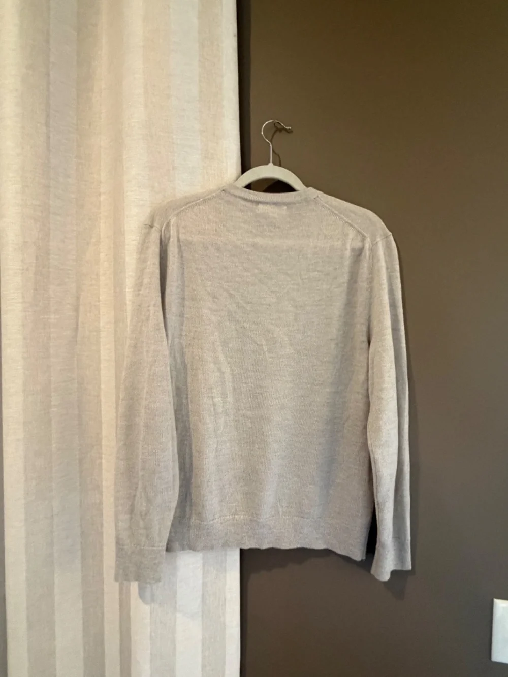 Banana Republic Merino Wool Tan Lightweight Crewneck Sweater, Size Medium